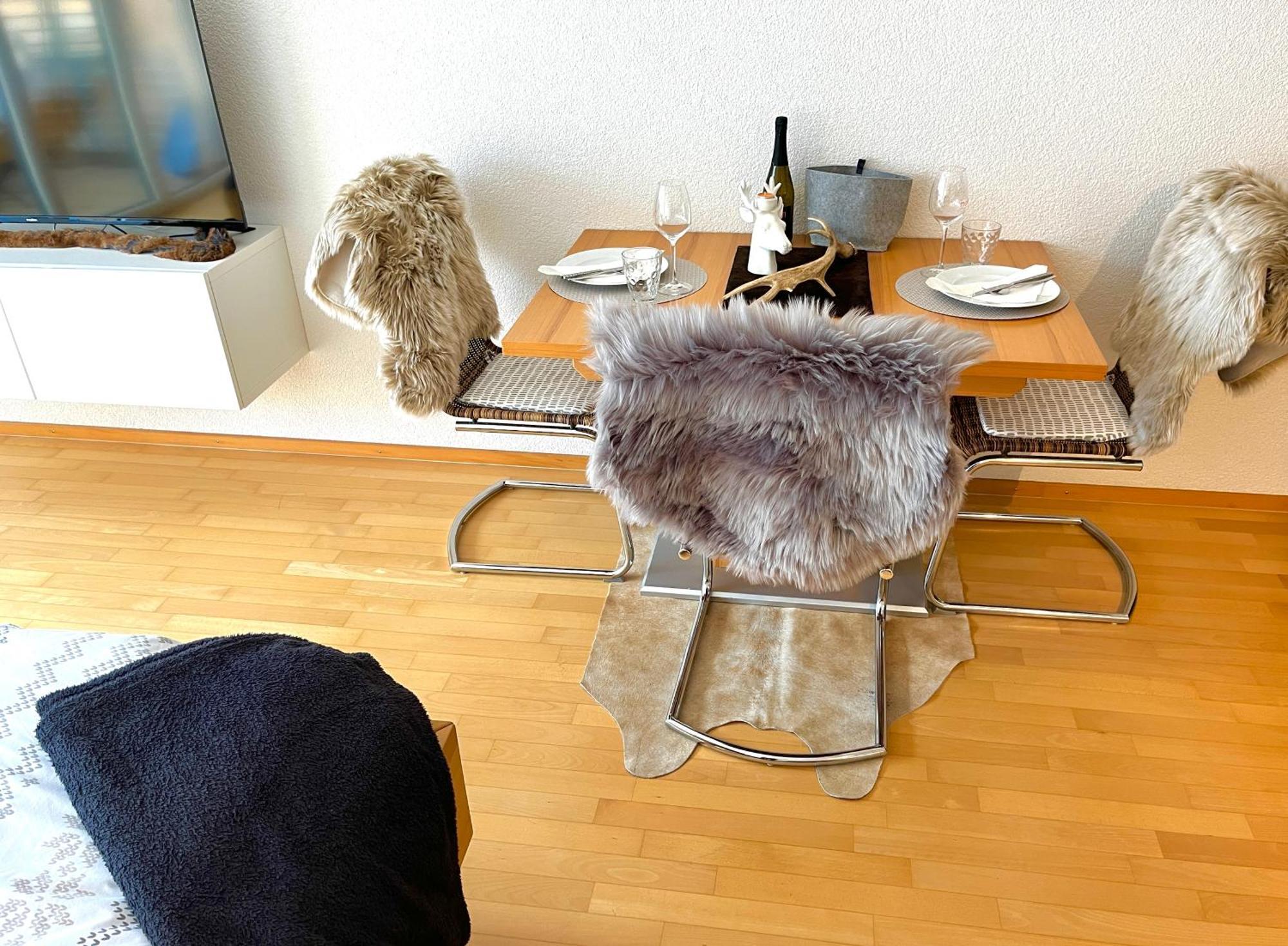 Sonniges Bergblick-Appartement Damuels Exterior photo